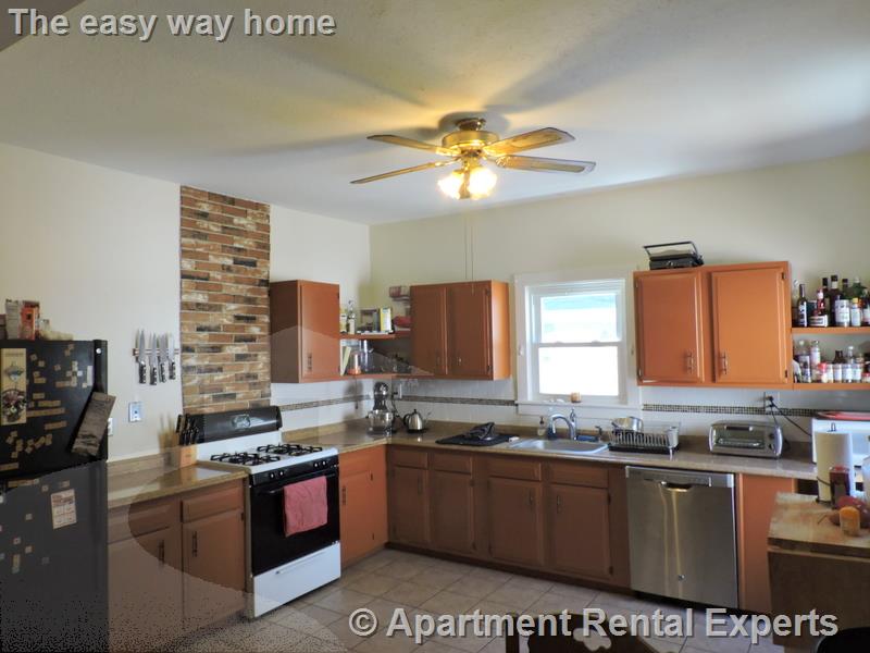 55 Pine St, Central Square