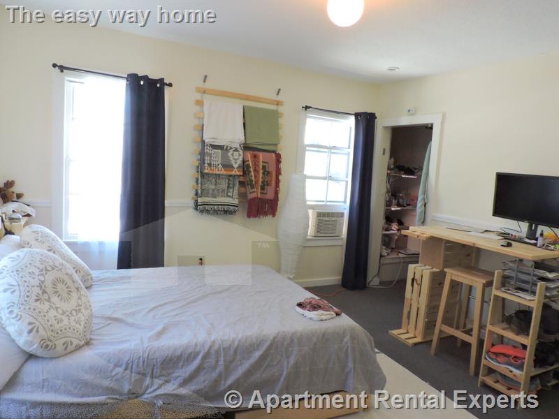 55 Pine St, Central Square