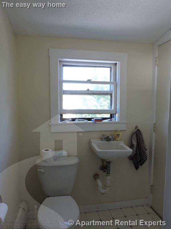 55 Pine St, Central Square