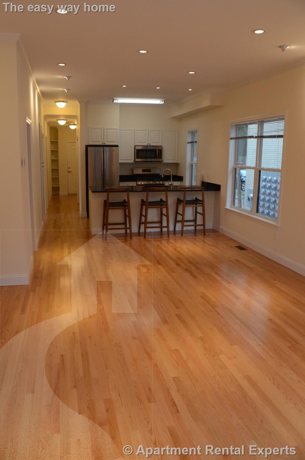 15 Langdon St, Harvard Square