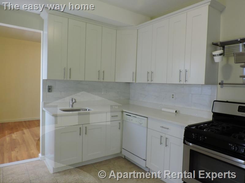 61 Pine St, Central Square