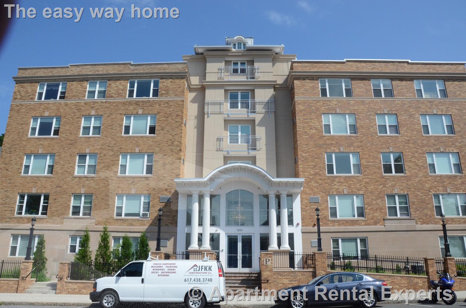 505 Pleasant St, Malden Center