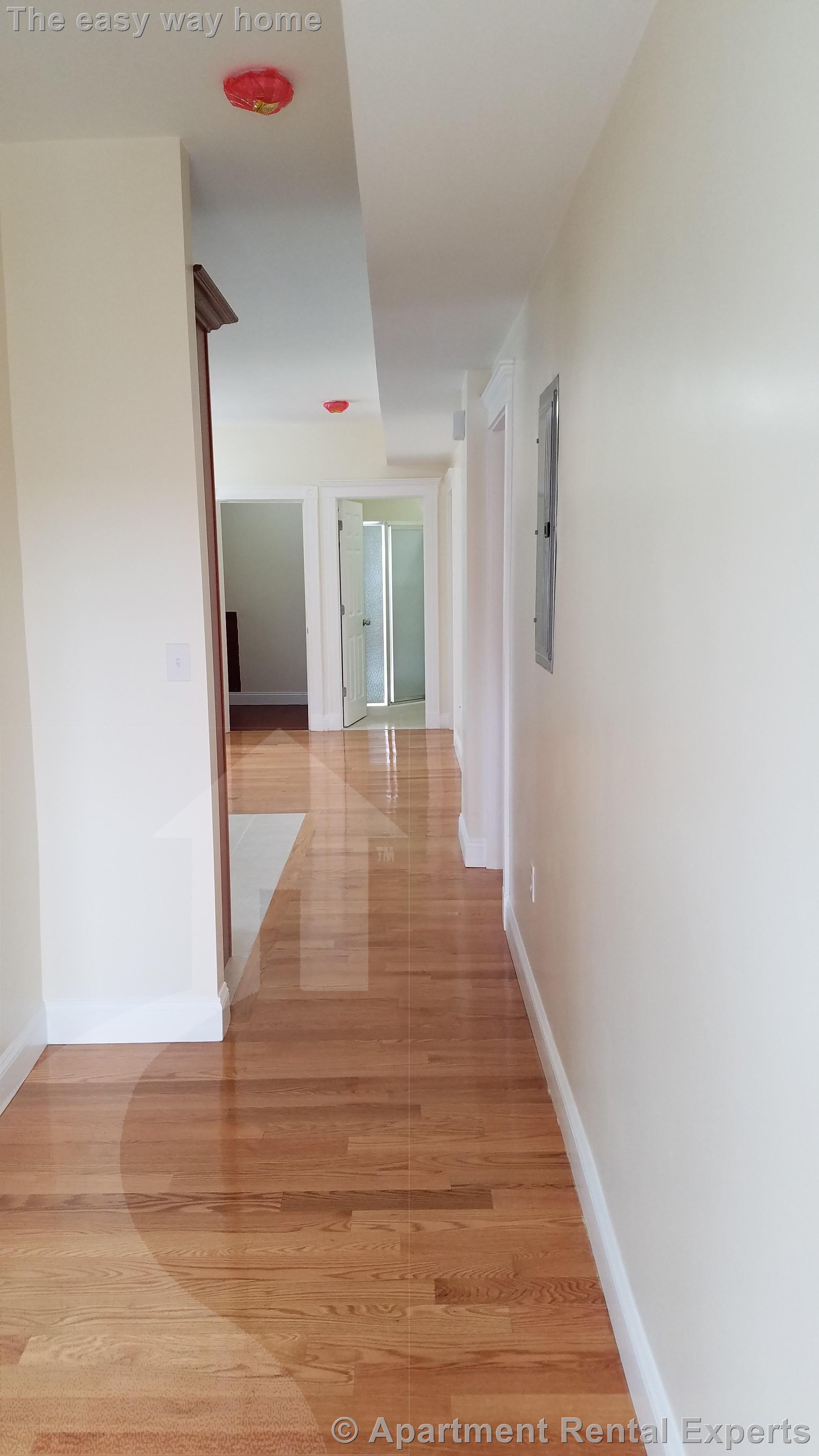 29-31 Belknap St, Teele Square