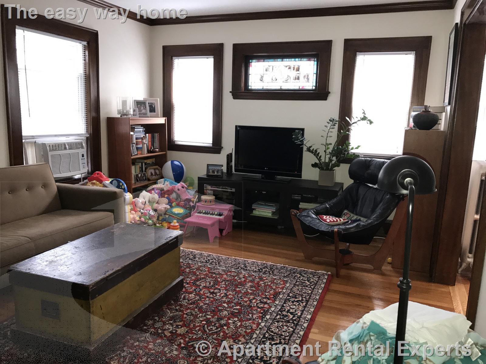 28-30 Adams St, East Arlington