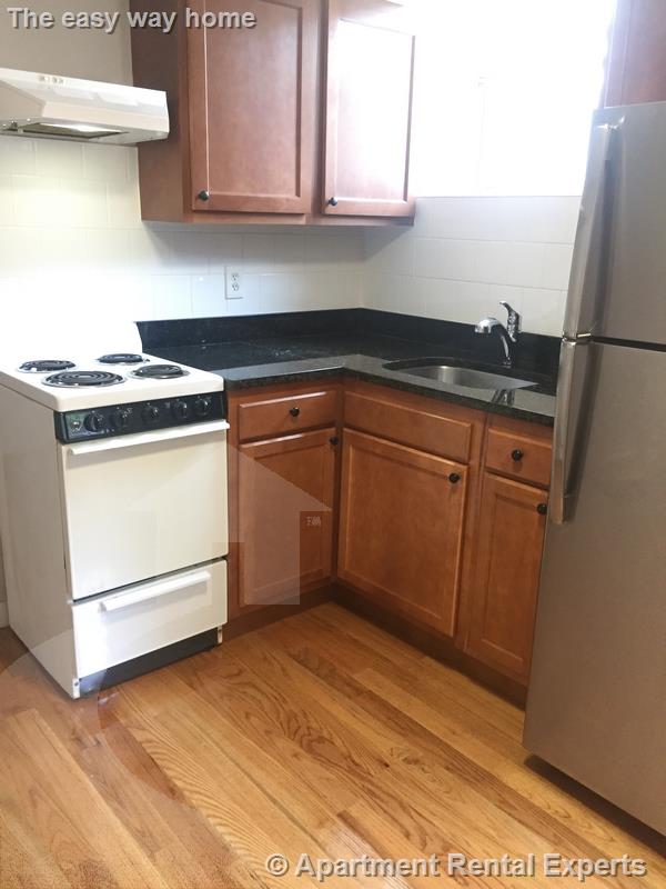 67 Putnam St, Prospect Hill