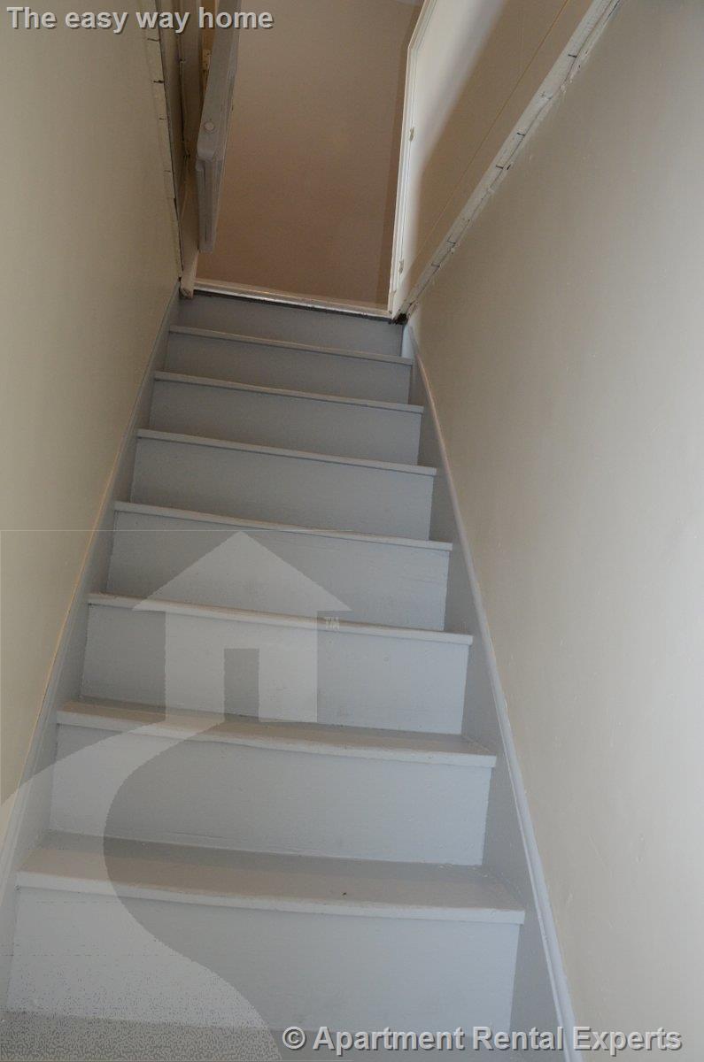 23 Ashland St, Malden Center