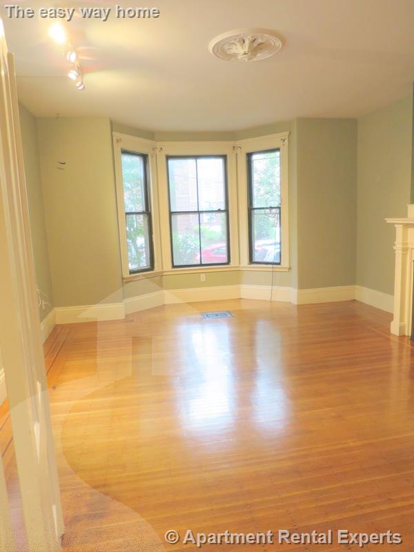 34 Lee St, Central Square