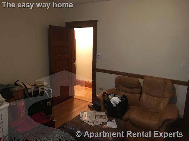 258 Boston Ave, Tufts