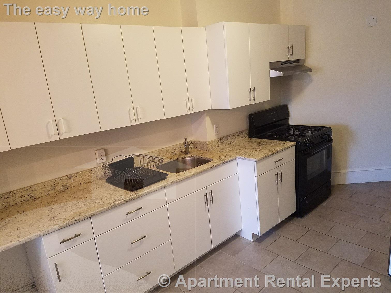 991 Massachusetts Ave, Harvard Square