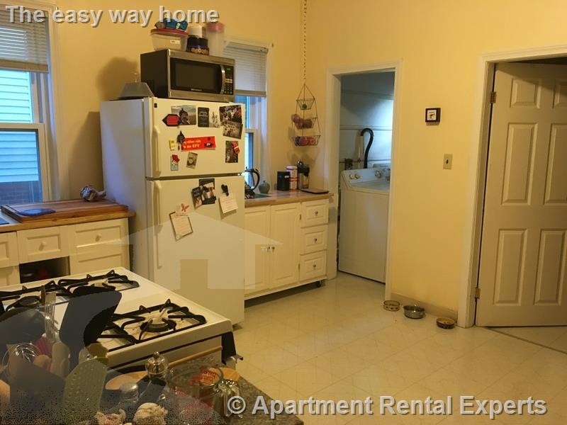 22 Spencer Ave, Davis Square