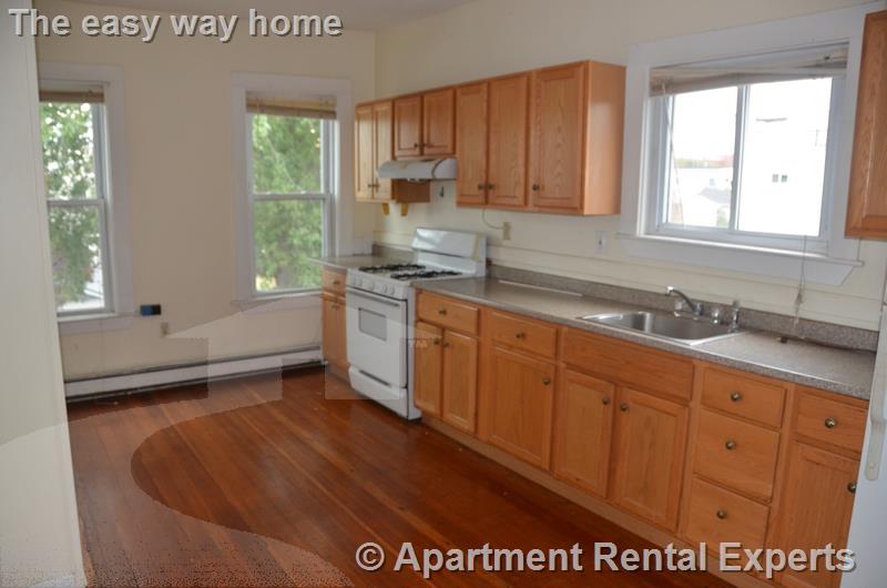 30 Otis St, Sullivan Square
