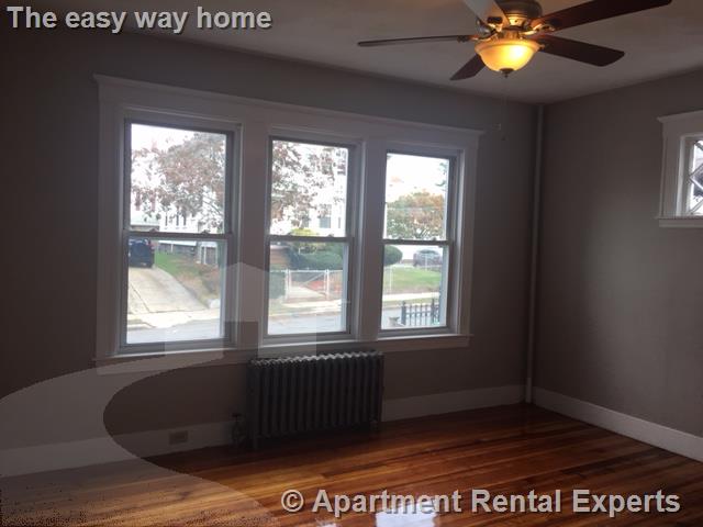 65 Greenleaf Ave, Tufts