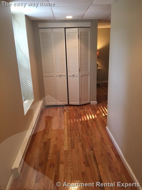 185 Holworthy St, Huron Village