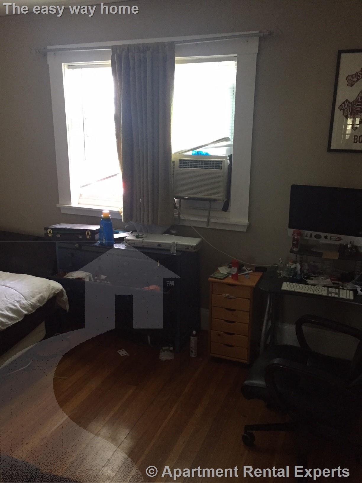 56 White St, Porter Square