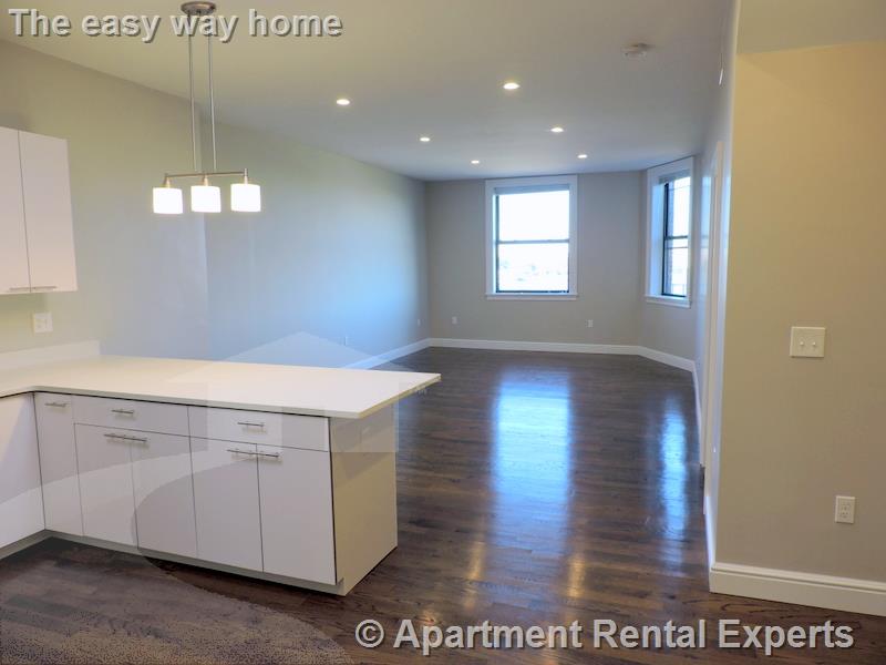 47 Bay State Rd, Back Bay