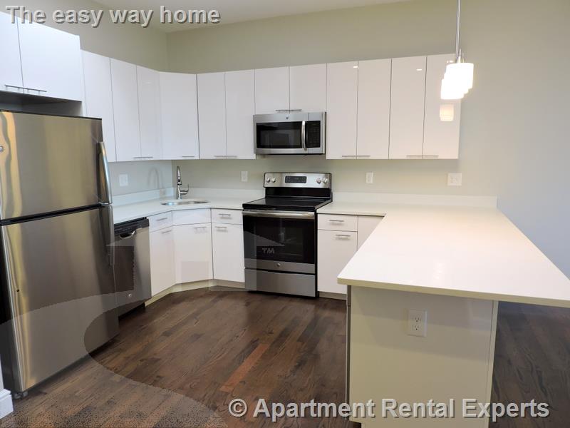 47 Bay State Rd, Back Bay