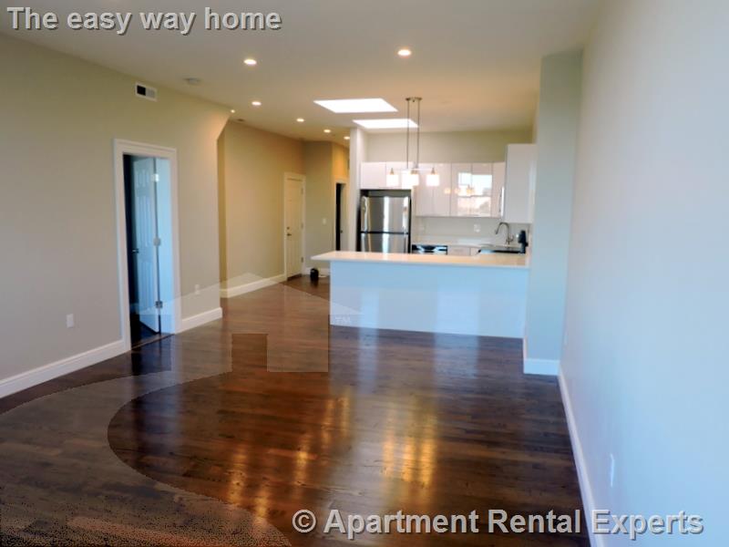 47 Bay State Rd, Back Bay