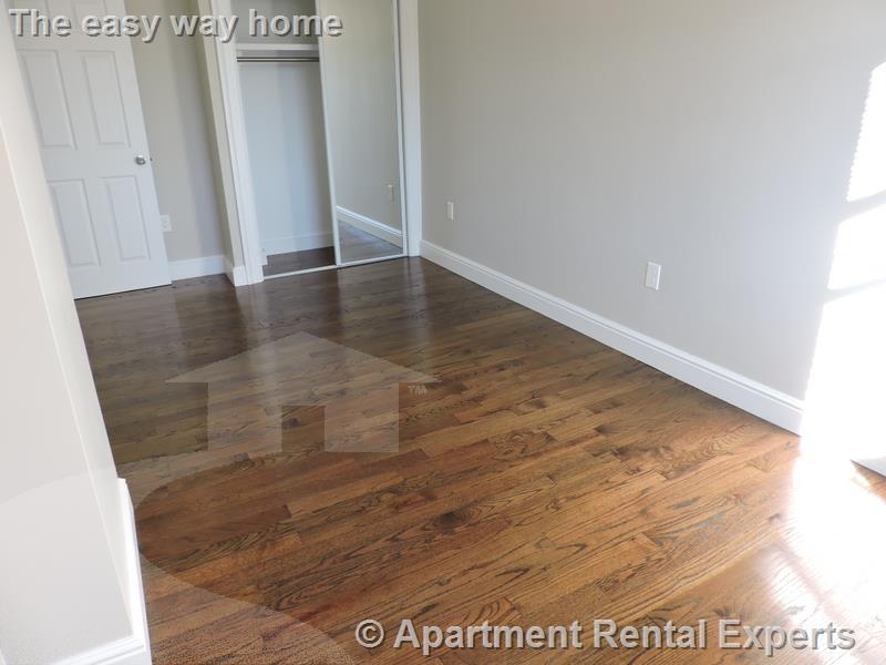 47 Bay State Rd, Back Bay