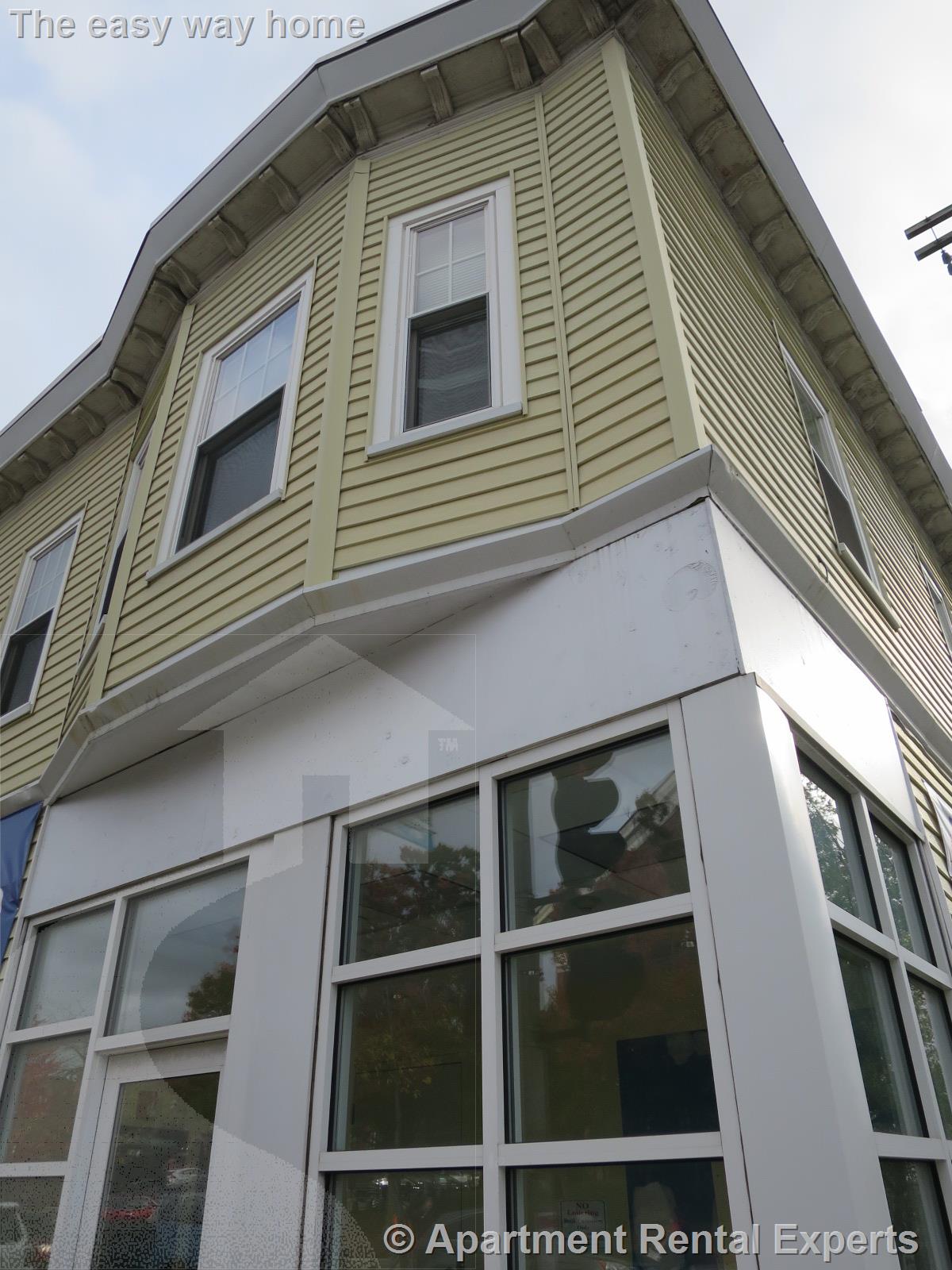 94 Highland Ave, Prospect Hill