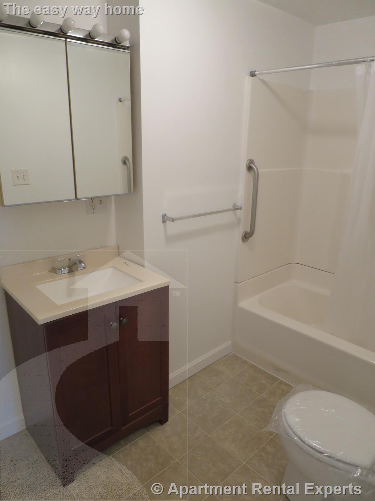 94 Highland Ave, Prospect Hill