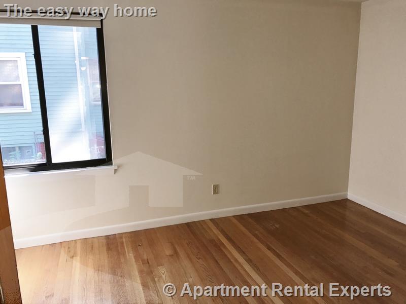 20 Hubbard Ave, Porter Square