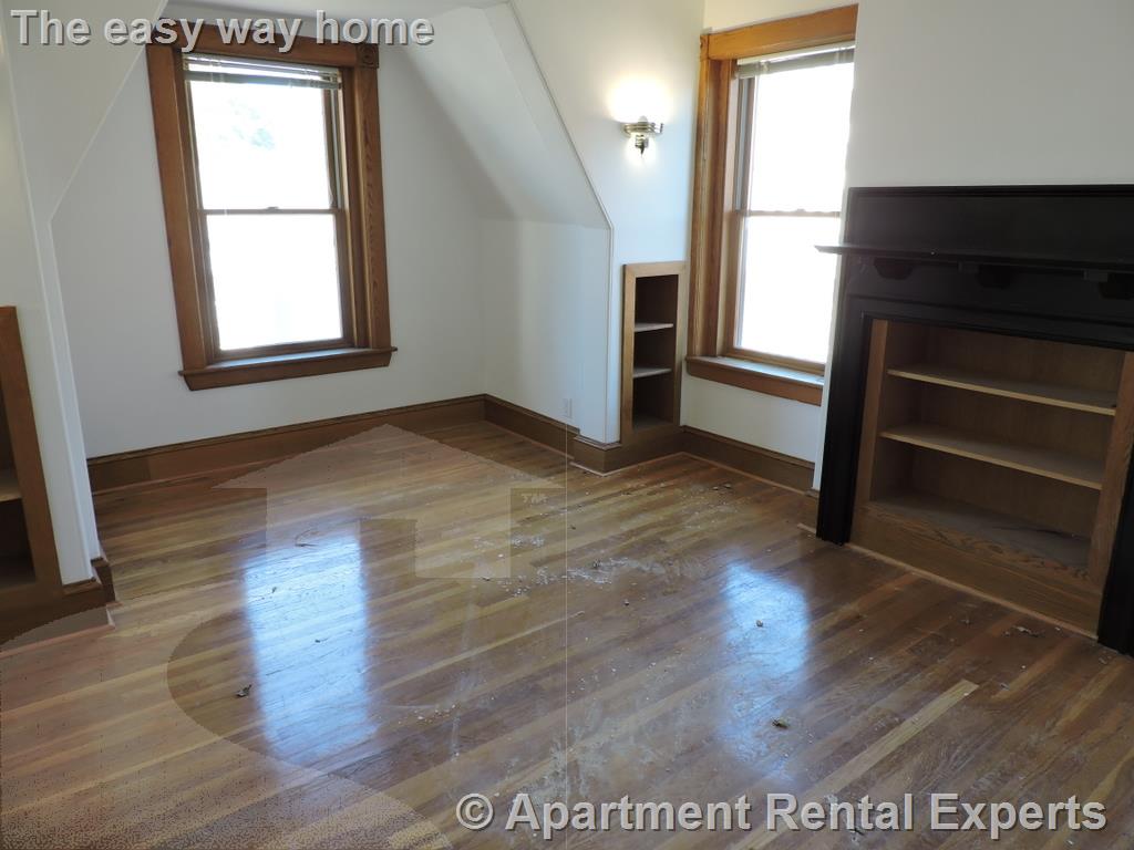 900 Massachusetts Ave, Central Square