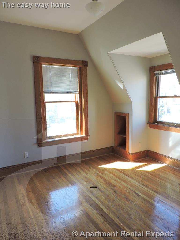 900 Massachusetts Ave, Central Square