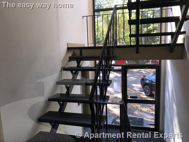 20 Hubbard Ave, Porter Square