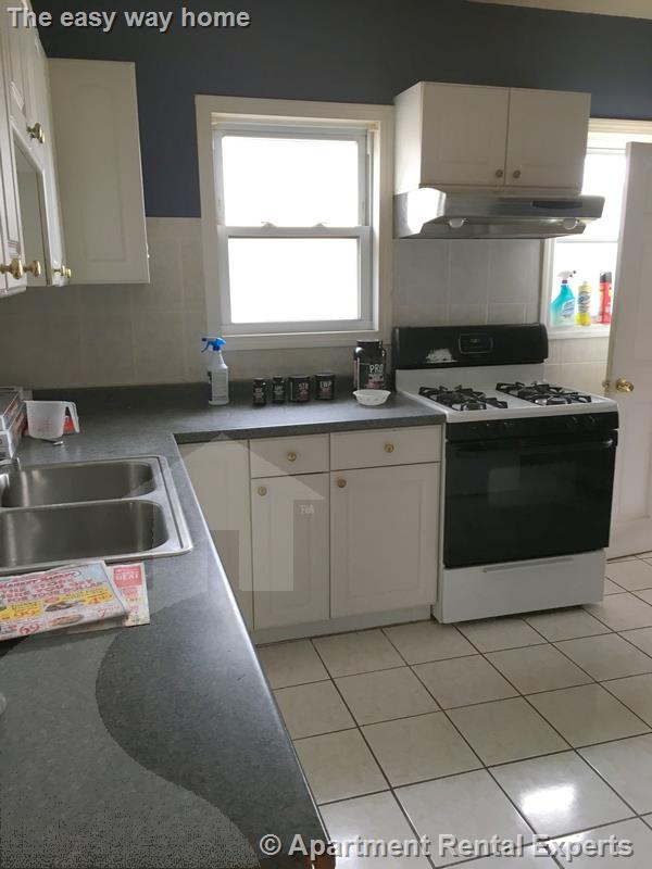 82 Evans St, Medford Square