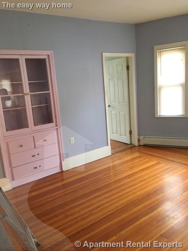 82 Evans St, Medford Square