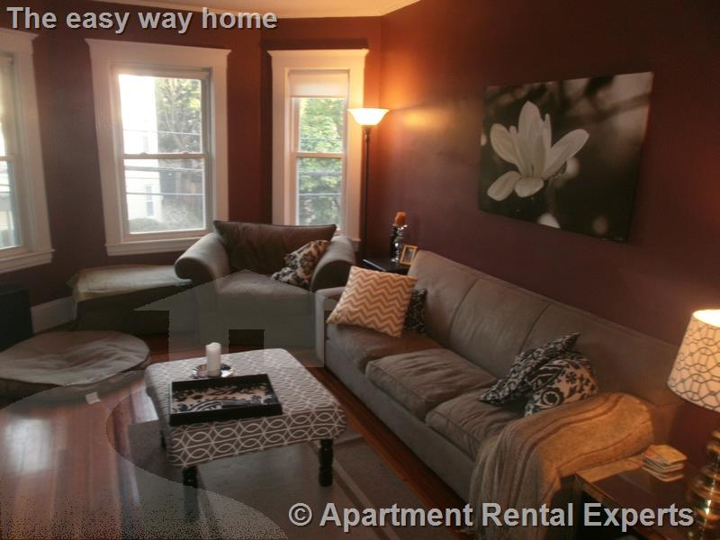 67 Easton St, Allston