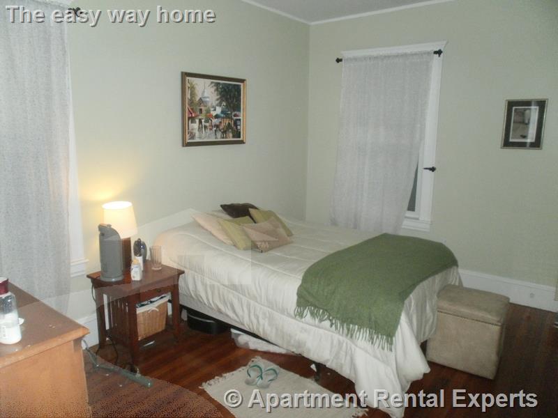 67 Easton St, Allston