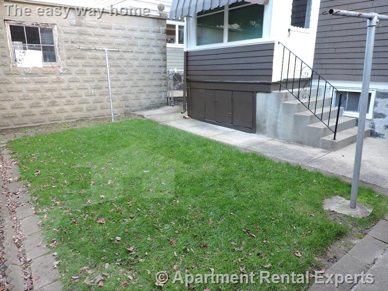 114 Highland Rd, Davis Square