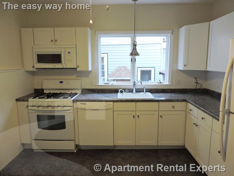 114 Highland Rd, Davis Square