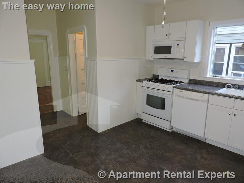 114 Highland Rd, Davis Square