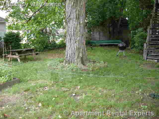 27 Hillsdale Rd, Tufts