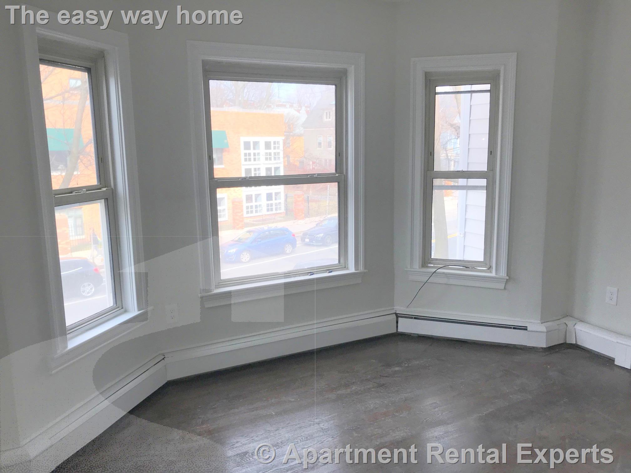 1556 Cambridge St, Mid Cambridge