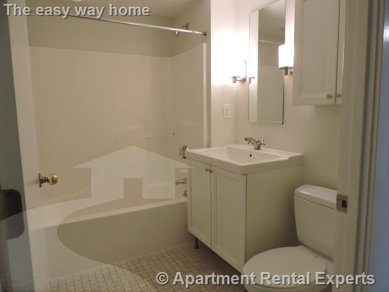 1008 Massachusetts Ave, Harvard Square