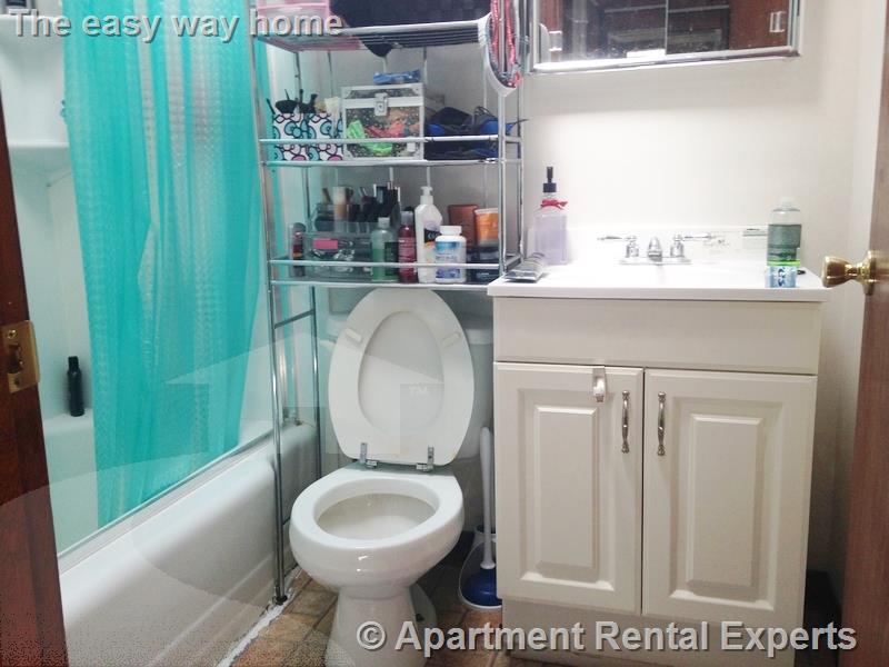 438 Pleasant St, Malden Center