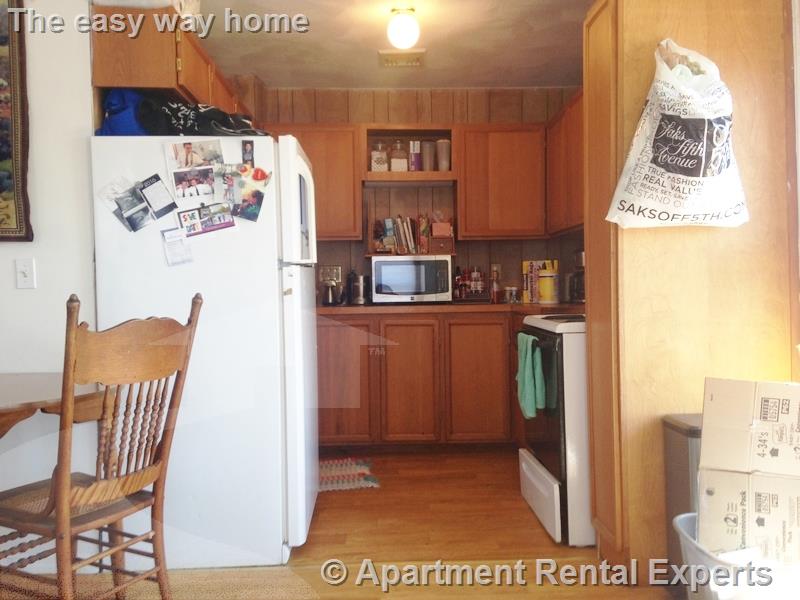 438 Pleasant St, Malden Center