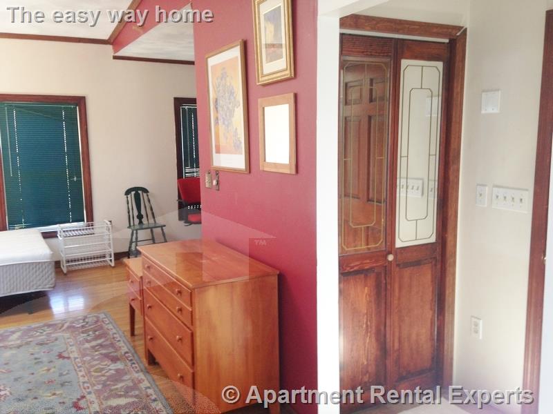 438 Pleasant St, Malden Center