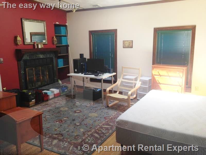 438 Pleasant St, Malden Center