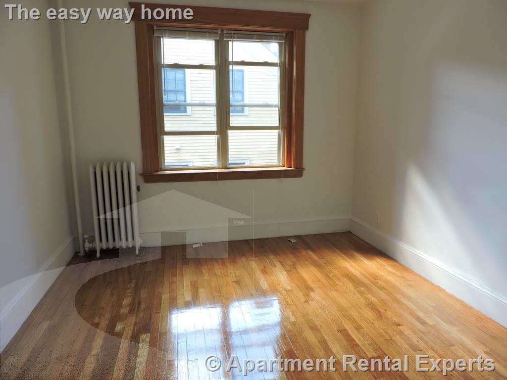 99 Hancock St, Central Square