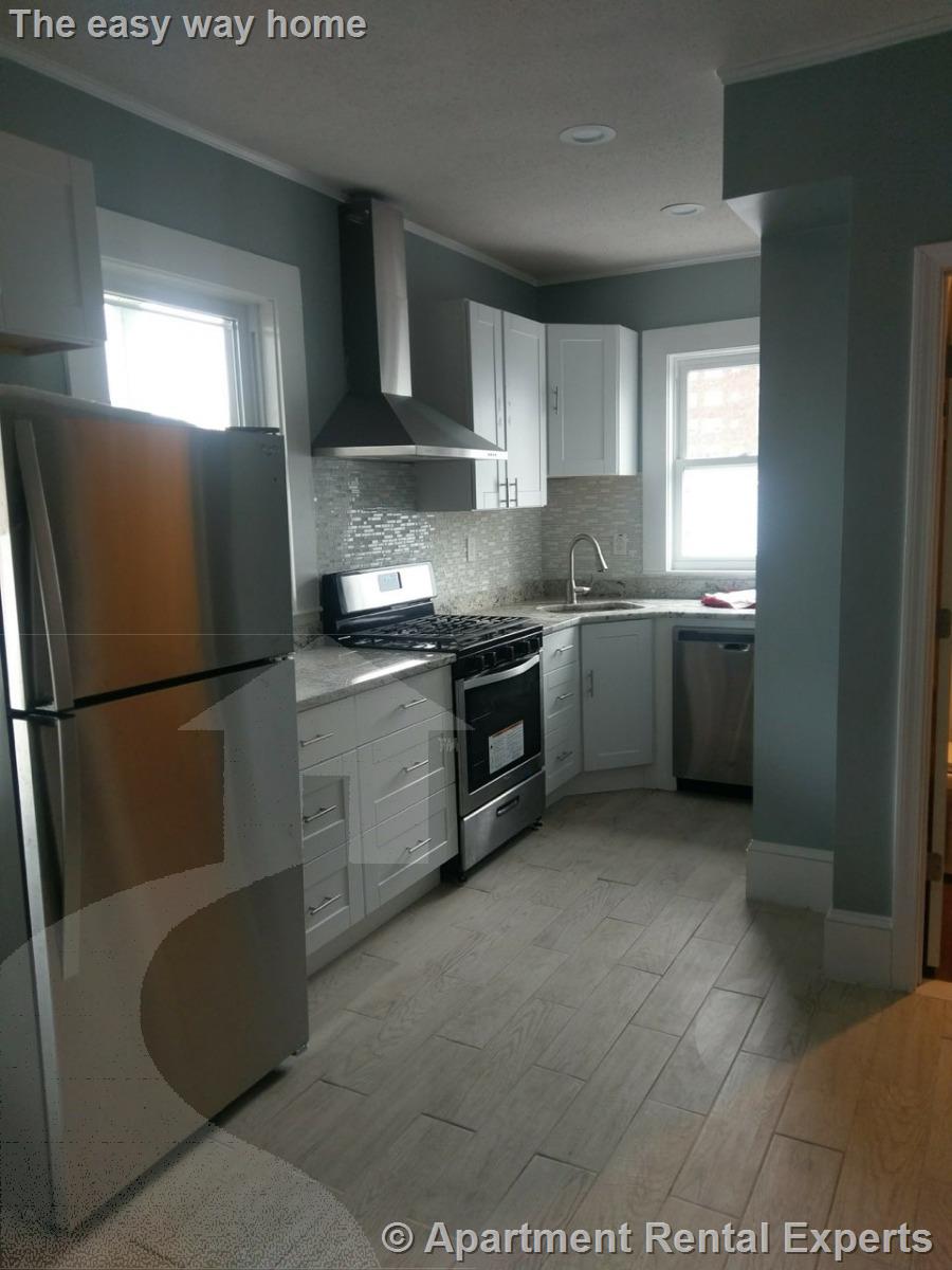 1293 Cambridge St, Inman Square