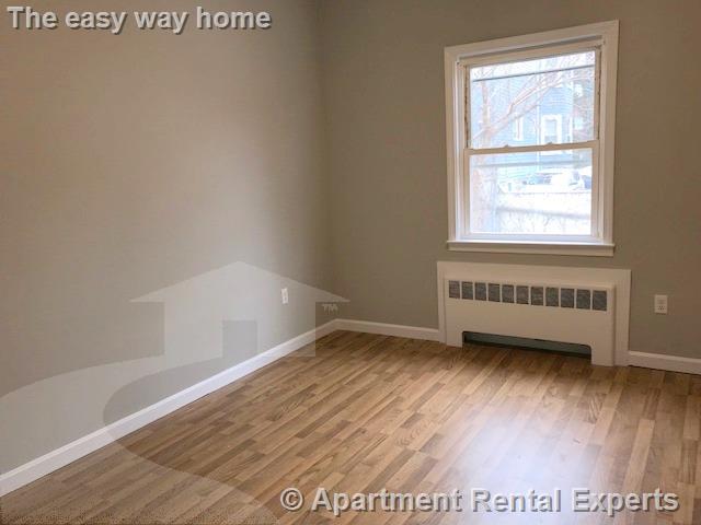 65 Lowell St, Porter Square