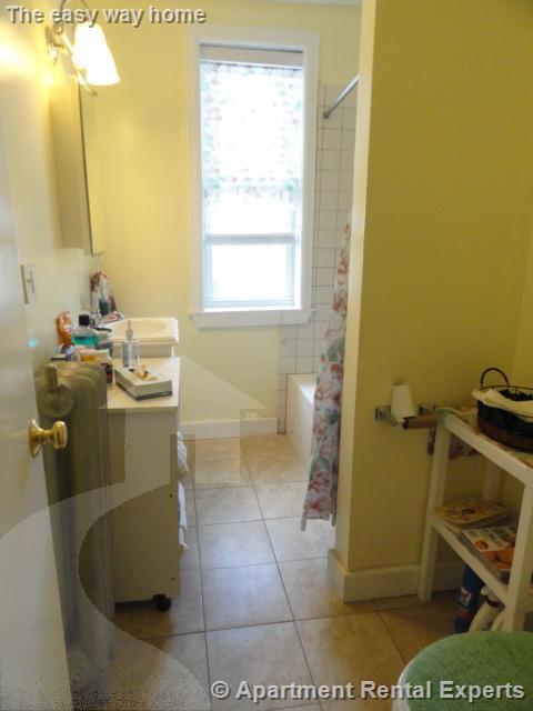 358 Broadway, Winter Hill