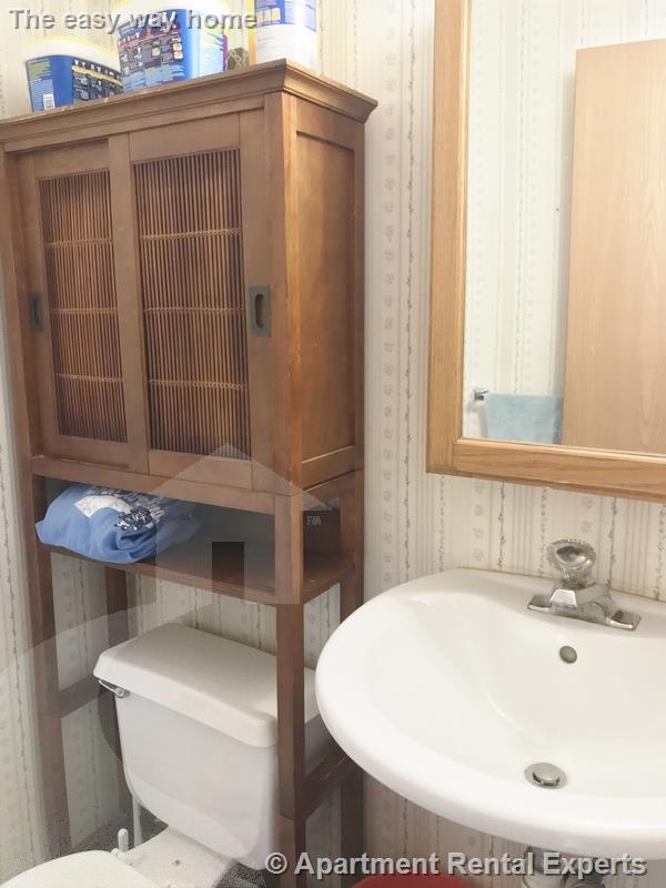 21B Mystic River Rd, West Medford