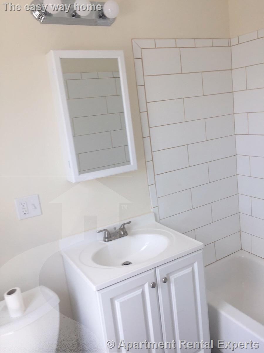 291 Beacon St, Porter Square