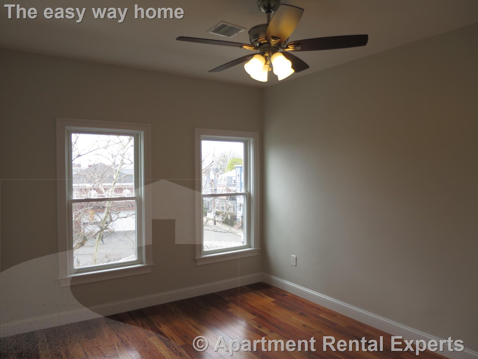 1121 Broadway, Teele Square