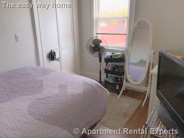 105 Summer St, Malden Center